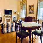 House Villa Borghese
